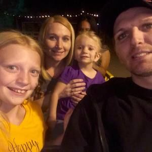 Meet your Posher, Molly